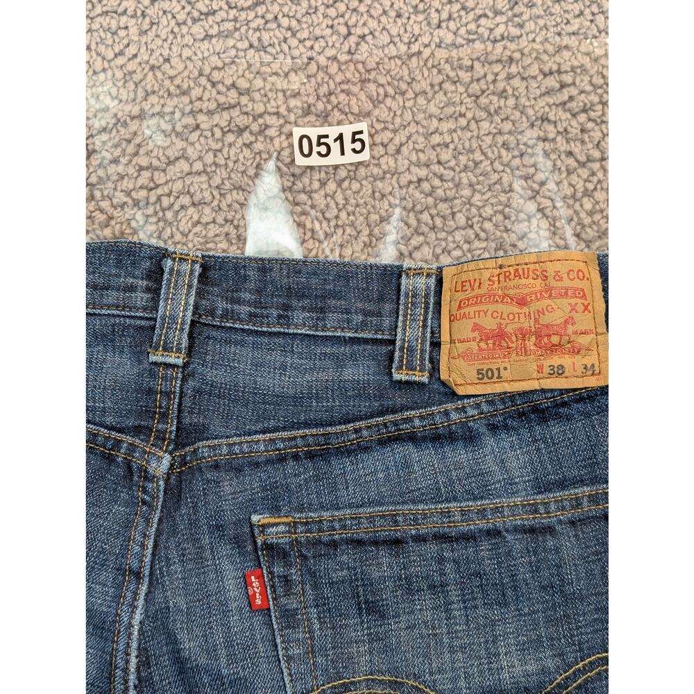 Levi's 501 Jeans Men's 38x34 Blue Button Fly (0515) - Picture 12 of 12